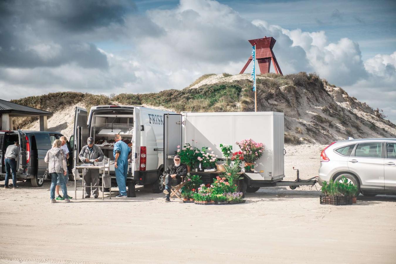 Fiskehandler på Blokhus Strand