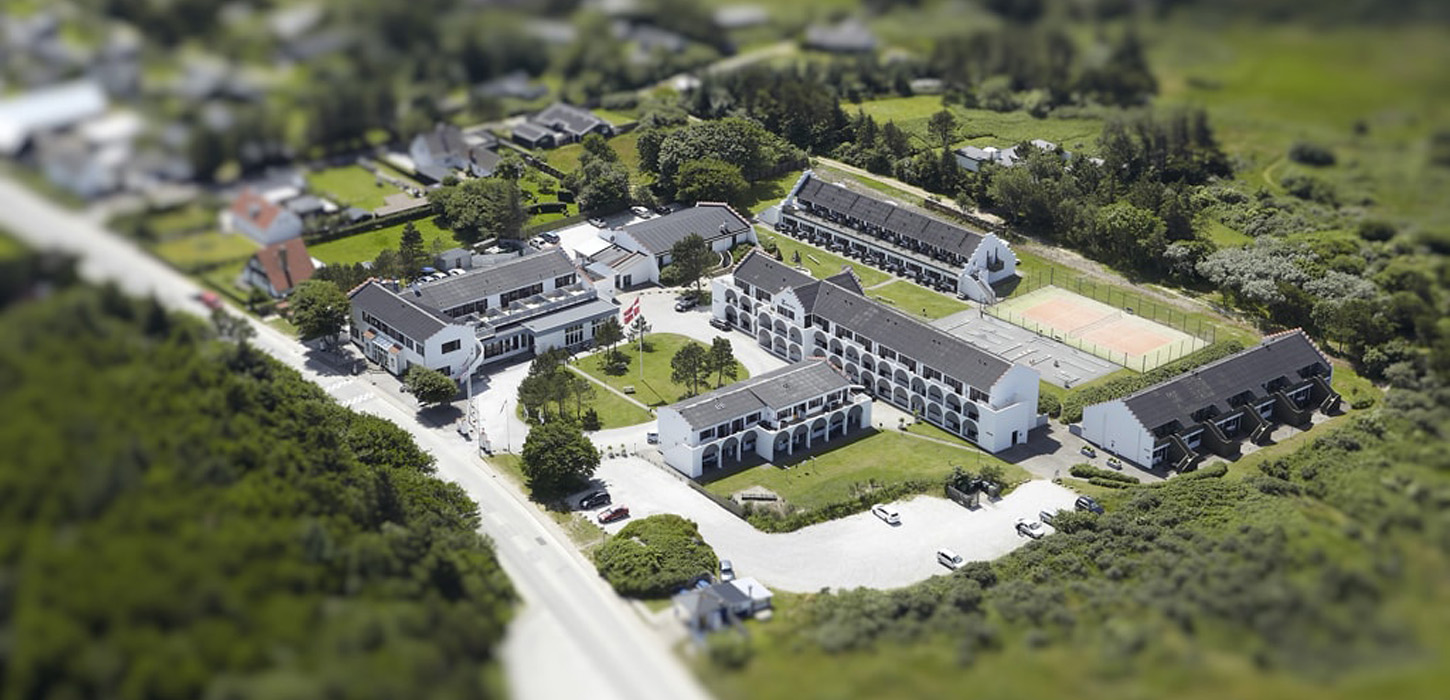Tversted, Hirtshals, Hotel, Tannishus, Legeplads, Restuarant, overnatning